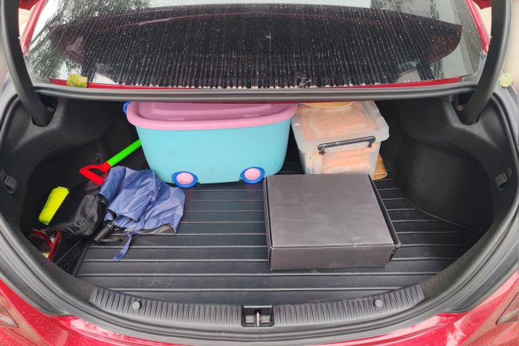 Used Mercedes-Benz C-Class 2019 C 180 L Fashion Edition Sport Version Trunk