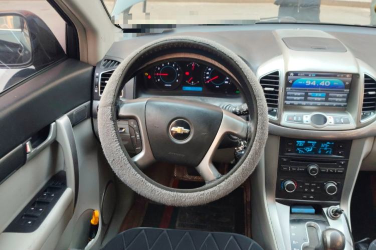 Used Chevrolet Captiva 2012 2.4L 4x4 Luxury Edition 5 Seats
