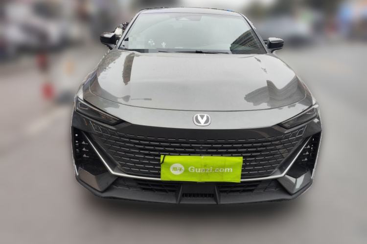 Used Changan UNI-V 2023 1.5T Prestige Model