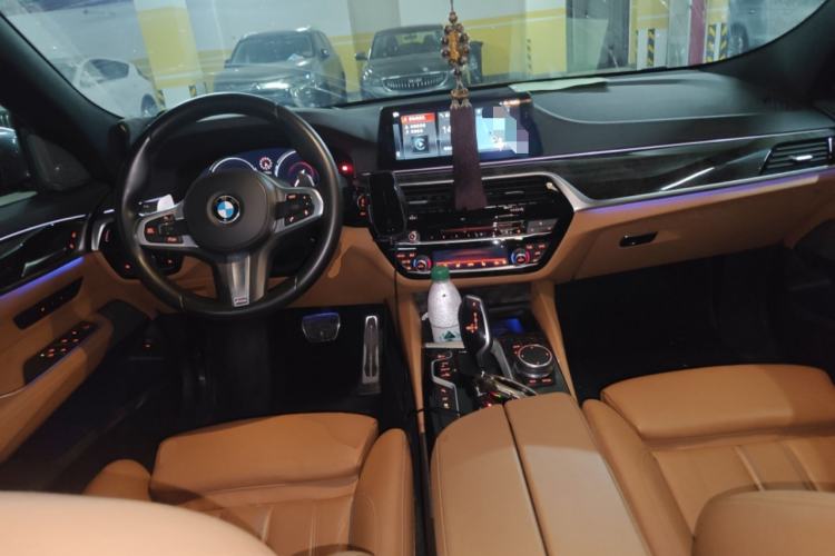 Used BMW 6 Series GT 2018 630i M Sport Package Center Console