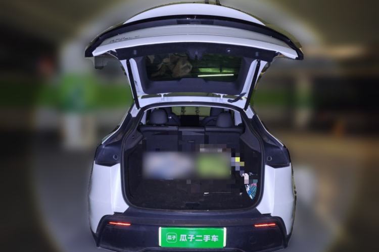 Used Tesla Model Y 2025 Rear-Wheel-Drive Version