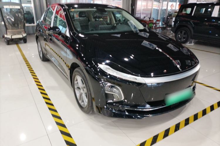 Used Hongqi E-QM5 2025 500km Range Commuter Version