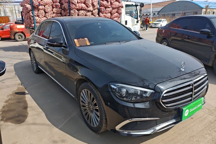 Used Mercedes-Benz E-Class 2017 E 300 L Sporty and Stylish Model
