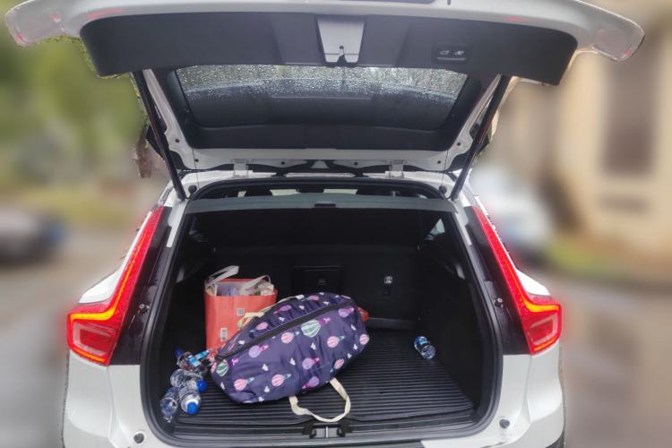 Used Volvo XC40 New Energy 2024 Long-Range PRO Version
