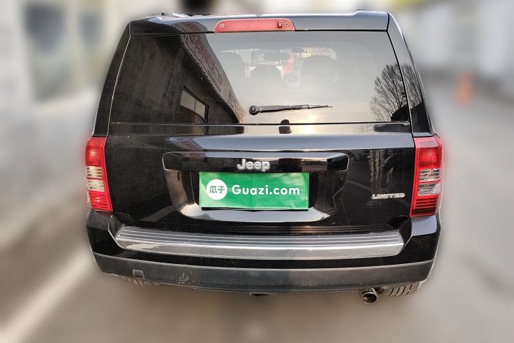 Used Jeep Patriot 2014 2.4L Luxury Navigation Edition