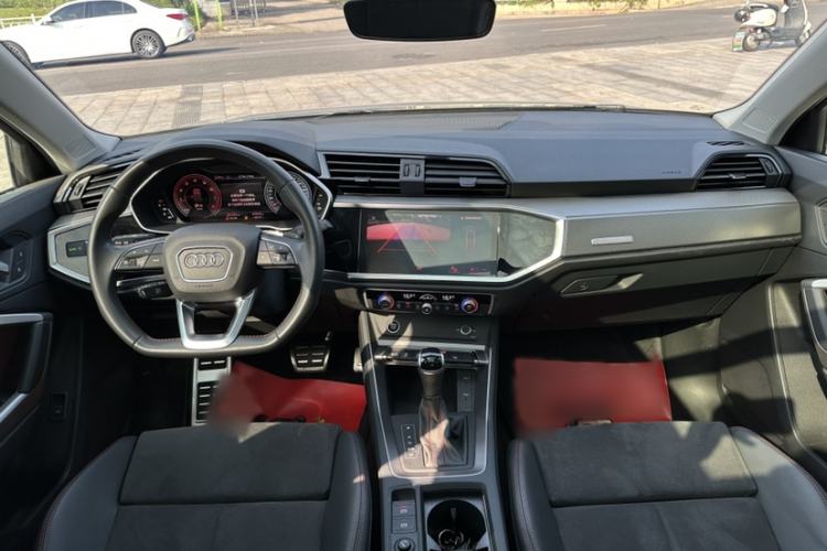 Used Audi Q3 2022 40 TFSI RS Package Performance Model
