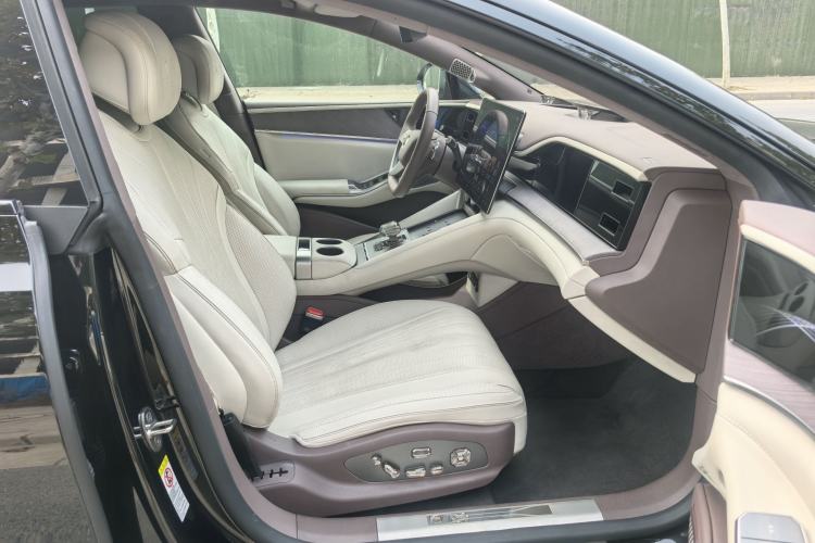 Used Denza Z9GT 2024 1100 Four-Wheel Drive Ultra Version Right Front Seat