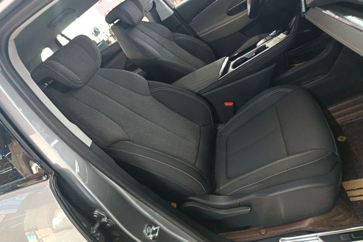 Used Buick E5 2023 Pioneer Edition Right Front Seat