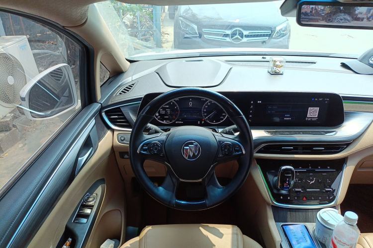 Used Buick GL8 2021 ES Land Cruiser 653T Luxury Edition Steering Wheel