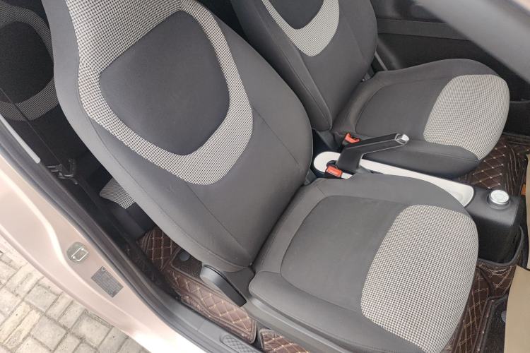 Used Wuling Hongguang MINIEV 2024 3rd Generation 215km Advanced Version Right Front Seat