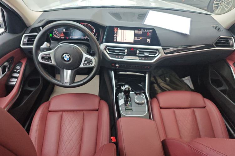 Used BMW 3 Series 2022 Restyled 320Li M Sport Package Center Console