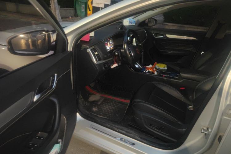 Used Roewe i6 New Energy 2017 45T Hybrid Connect & Smart Enjoyment Edition