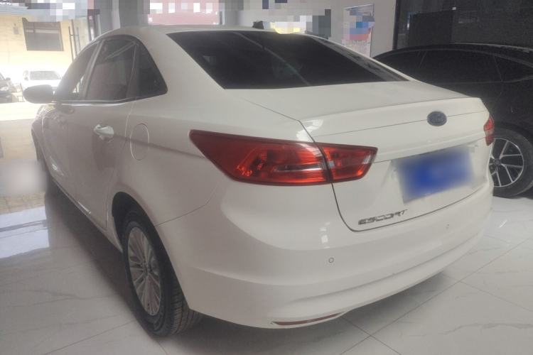 Used Ford Escort 2015 1.5L Manual Comfort Model Rear Left 45 Deg