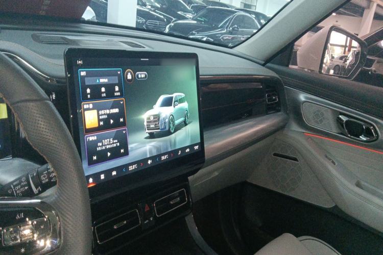 Used GAC Trumpchi GS8 2022 Dual-Engine Series 2.0TM Two-Wheel Drive Prestige Edition (7 Seats)
