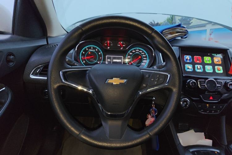 Used Chevrolet Cruze 2015 1.5L Manual Elite Edition
