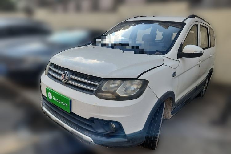 Used Dongfeng Fengon 360 2015 1.5L Manual Comfort II 7-Seater