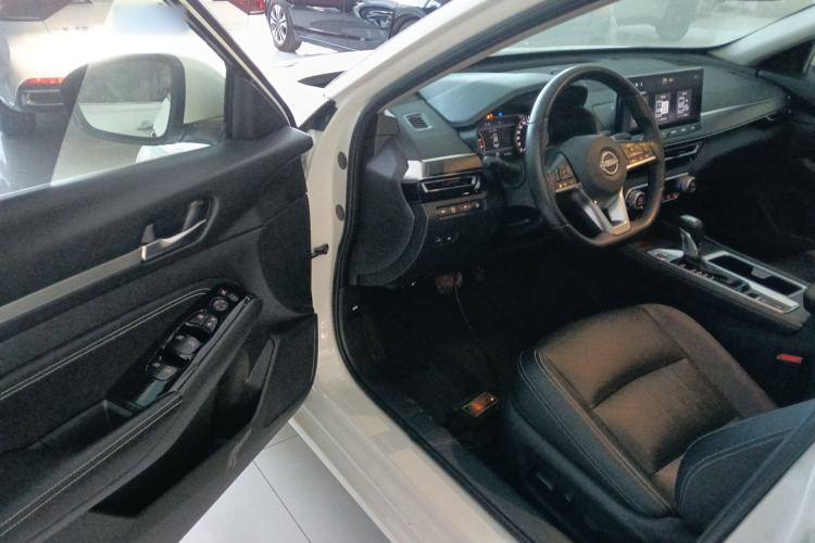 Used Nissan Teana 2022 2.0L XL-TLS Enjoyment Edition
