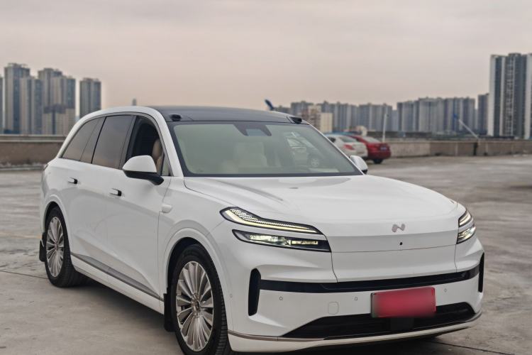 Used ONVO Luxeed L90 2025 Model—Max Six-Seater Version