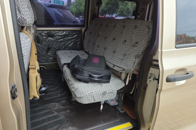 Used Wuling Hongguang V 2022 1.5L Jingqu Edition Electric-Assist LAR Left Rear Seat