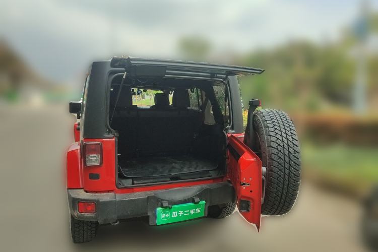 Used Jeep Wrangler 2015 2.8TD Sahara Four-Door Comfort Edition