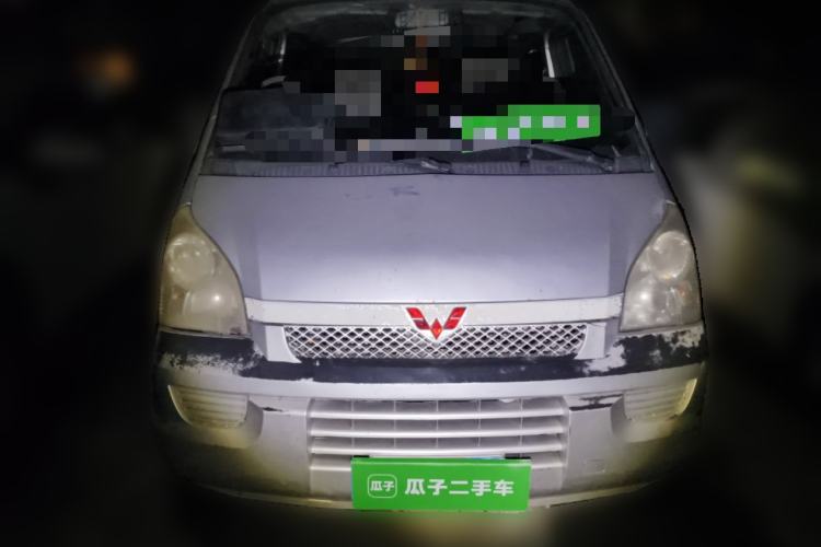 Used Wuling Rongguang 2011 1.2L Base Version

