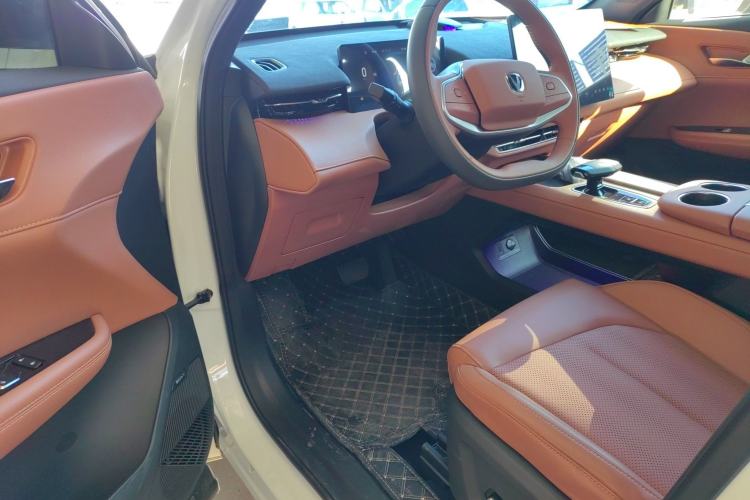 Used CHANGAN UNI-Z 2025 1.5T Premium Edition Interior 3