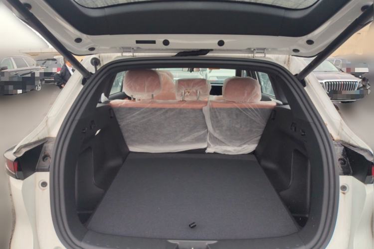 Used CHANGAN CS75 PLUS 2025 4th Generation 1.5T New Blue Whale Smart Luxury Edition Trunk