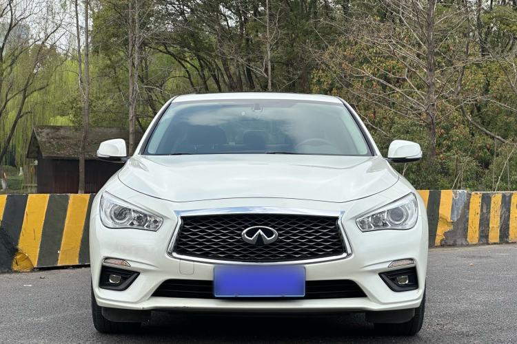 Used Infiniti Q50L 2018 2.0T Comfort Edition China VI Standard Exterior 2