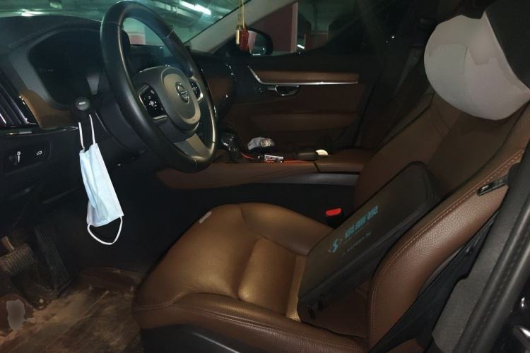 Used Volvo S90 2020 Facelifted T5 Zhiyi Luxury Edition