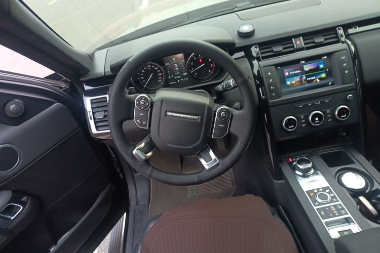 Used Land Rover Discovery 2017 3.0 SC V6 S
