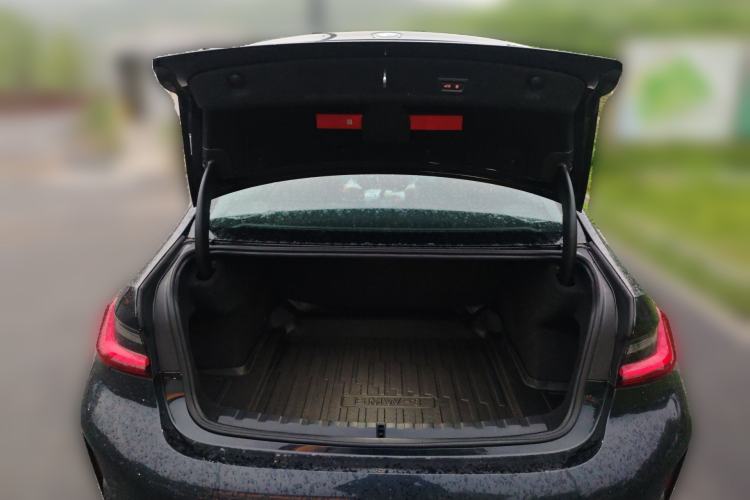 Used BMW 3 Series 2025 330Li M Sport Shadowline Package
