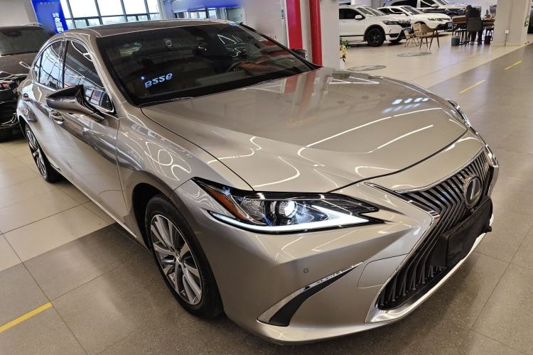 Used Lexus ES 2020 200 Excellence Edition