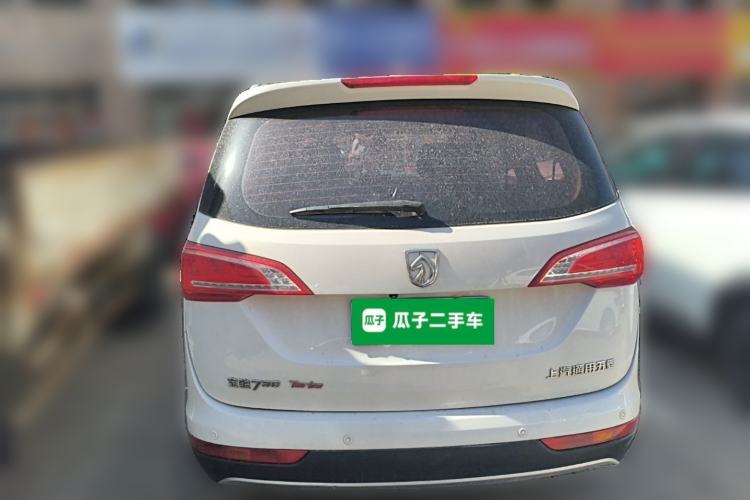 Used Baojun 730 2017 1.5T Manual Prestige Version 7 Seats Rear