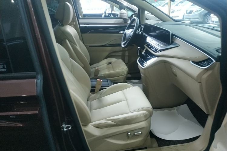 Used Buick GL8 2023 ES Lu Zun Deluxe Model
