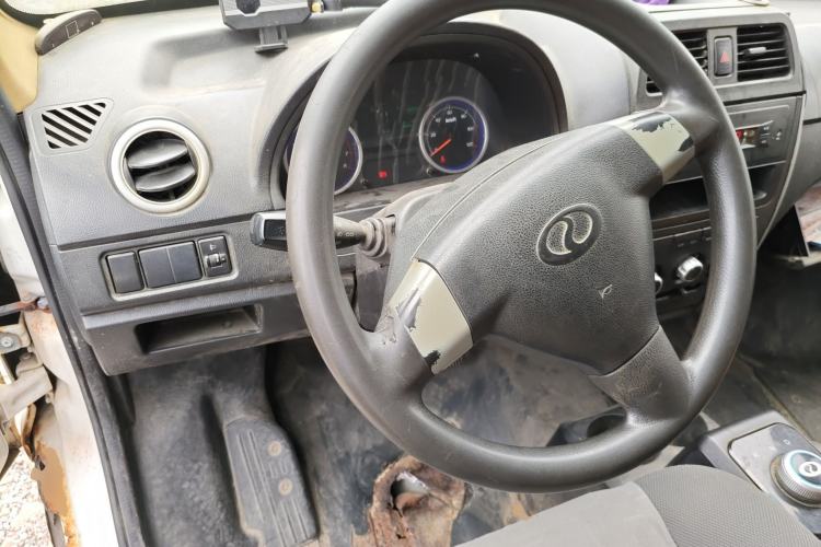 Used Ruichi EC35 2021 EC35 II Standard Edition 38.7 kWh Steering Wheel