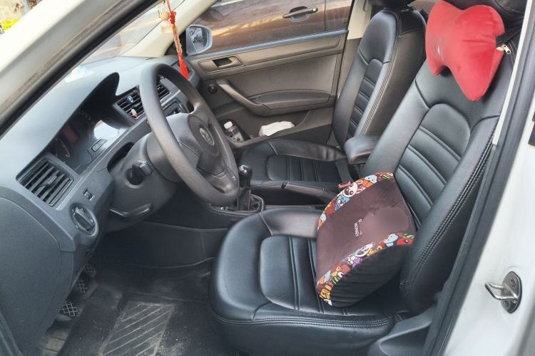 Used Volkswagen Santana 2015 1.6L Manual Fashion Edition Left Front Seat