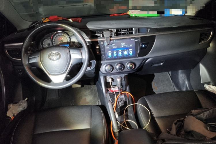 Used Toyota Levin 2016 1.6G CVT Elite Edition Center Console