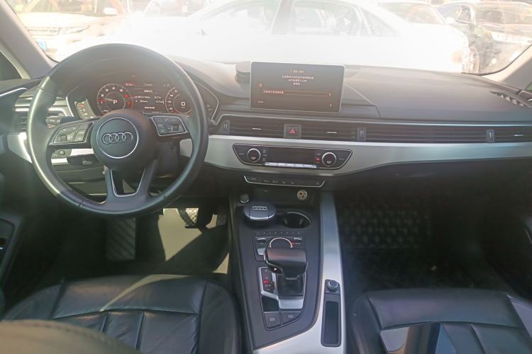 Used Audi A4L 2019 40 TFSI Fashion Version China V