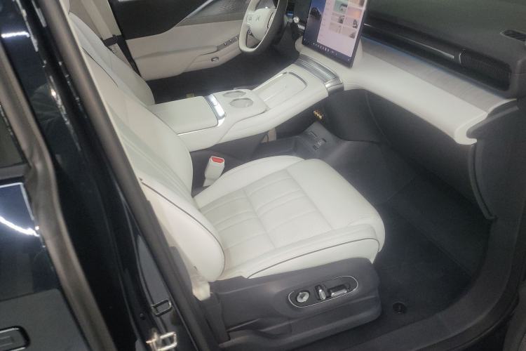 Used XPeng X9 2026 Model—Range-Extended Version 1602 Ultra
