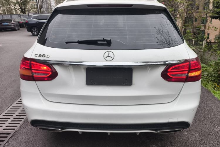 Used Mercedes-Benz C-Class 2017 Facelift C 200 Station Wagon
