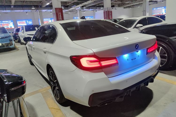 Used BMW 5 Series 2022 Second Facelift 530Li Luxury Version M Sport Package Rear Left 45 Deg