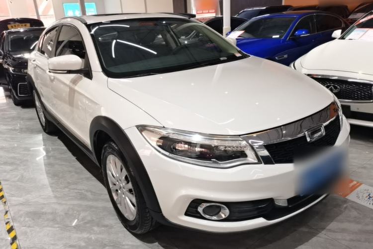 Used Qoros 3 2016 Urban SUV 1.6T Automatic Zhiyue Model