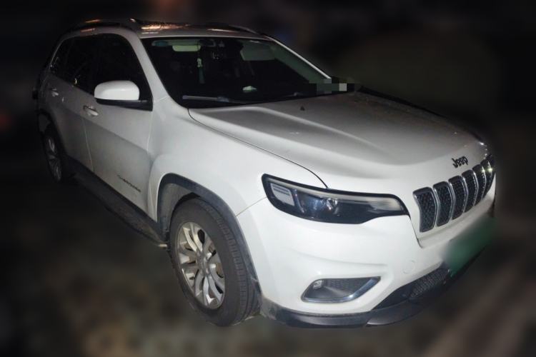 Used Jeep Cherokee 2019 2.0T Two-Wheel Drive Smart Enjoyment Version China V