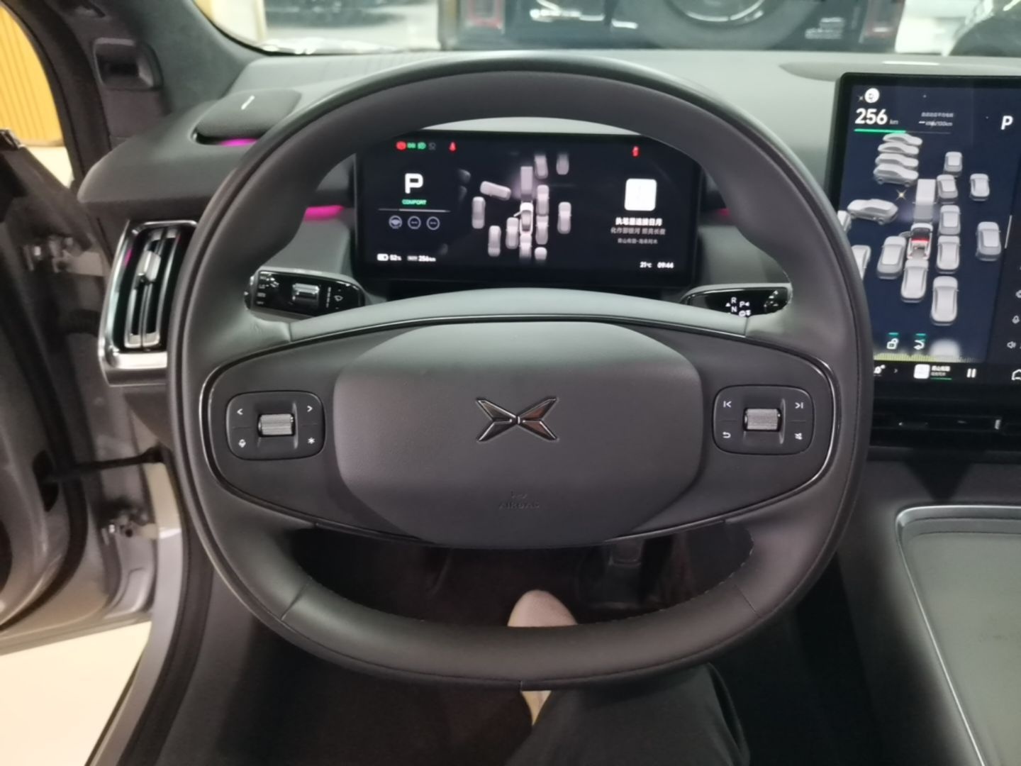 XPeng P7+ 2024 Long-Range Max — снимка 13