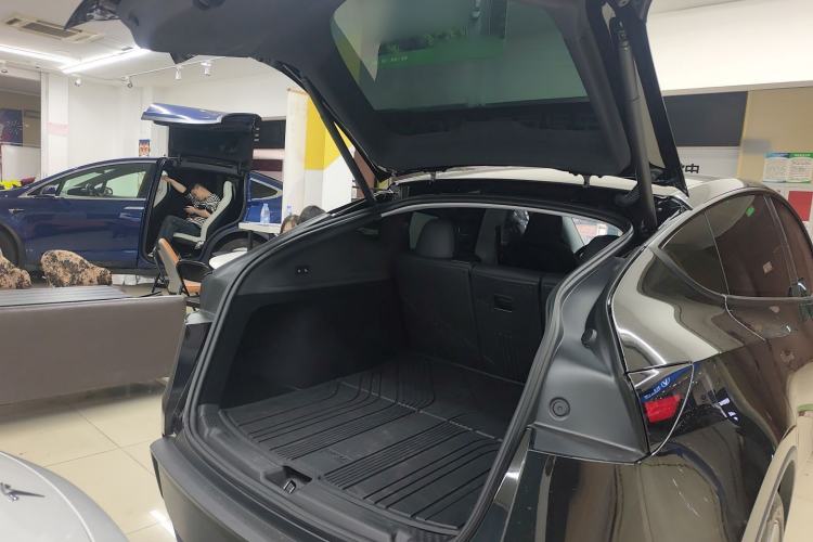 Used Tesla Model Y 2025 Updated Version Long-Range All-Wheel Drive Trunk