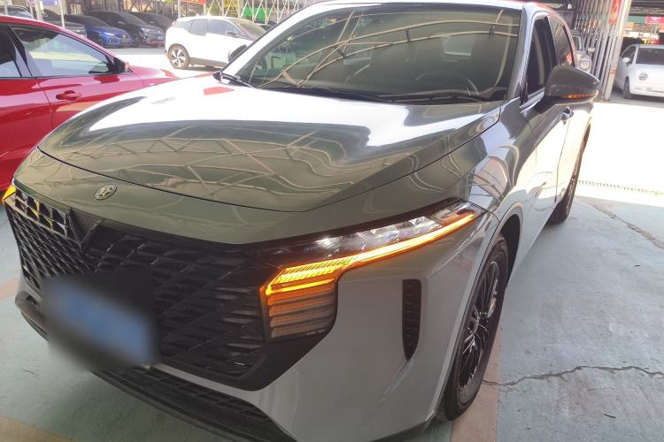 Used Venucia V 2021 260T Idol Edition