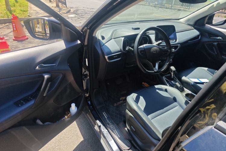 Used Chevrolet Trax 2019 Redline 335T CVT Luxury Edition China VI Standard

