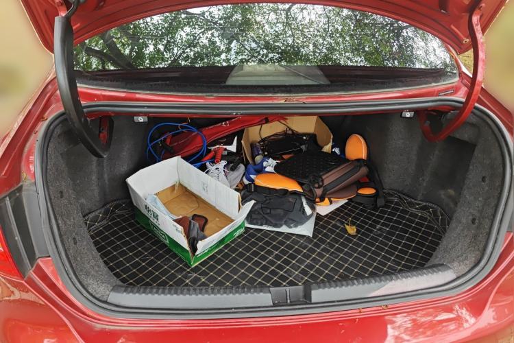 Used Volkswagen Sagitar 2012 1.6L Automatic Comfort Edition Trunk