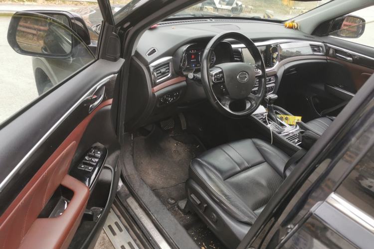 Used GAC Trumpchi GS8 2017 320T Two-Wheel Drive Luxury Edition (7 Seats)
