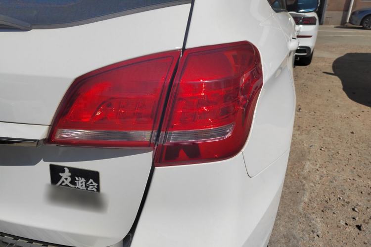 Used Haval H2 2014 1.5T Manual Two-Wheel Drive Elite Edition
